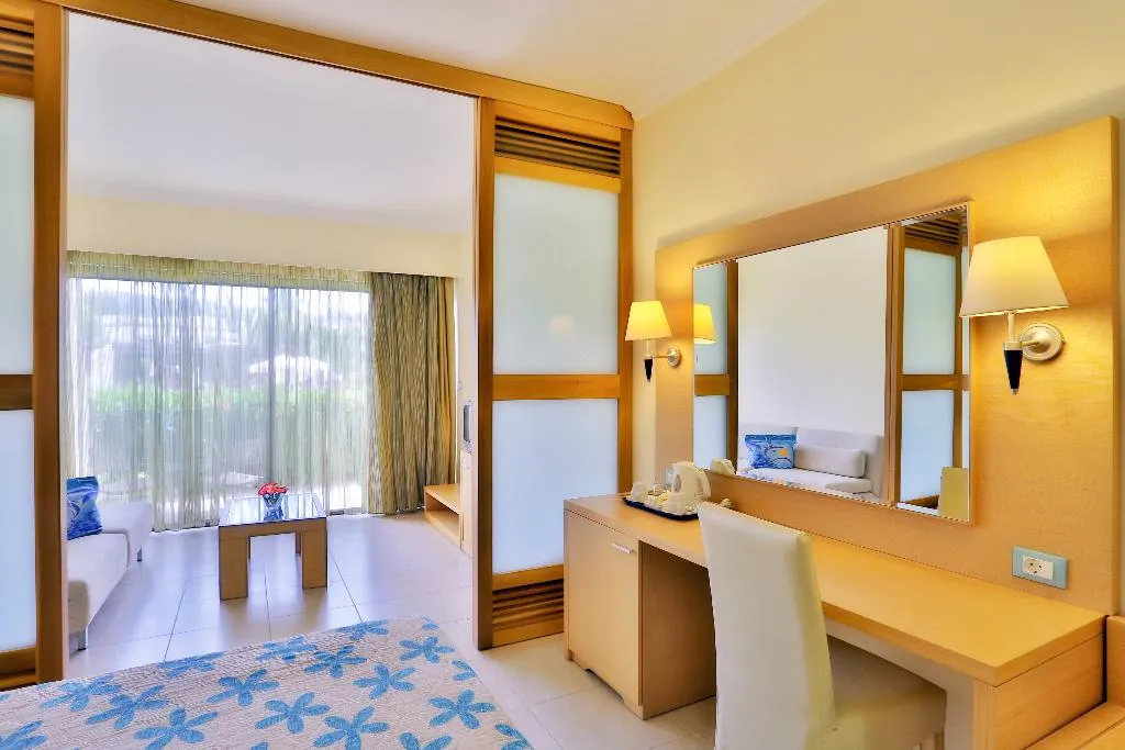 FAMILY ROOM ONE BEDROOM Room, Sol Cosmopolitan Rhodes, Rhodes