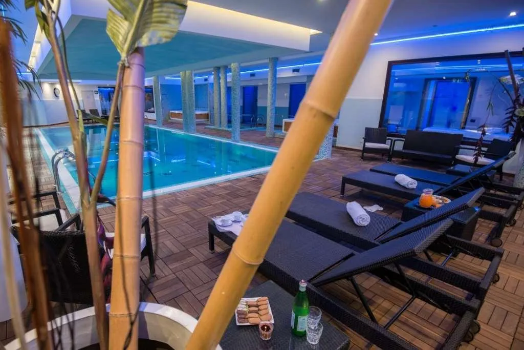 Sports and Entertainment, As Hotel Cambiago, Milan