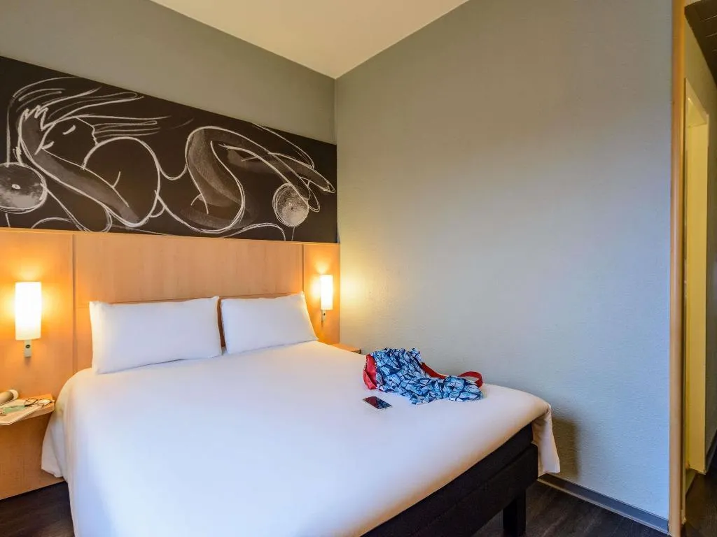 DOUBLE STANDARD Room, Ibis Milano Centro, Milan