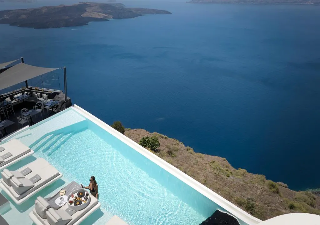 Pool, Infinity Suites & Dana Villas, Santorini