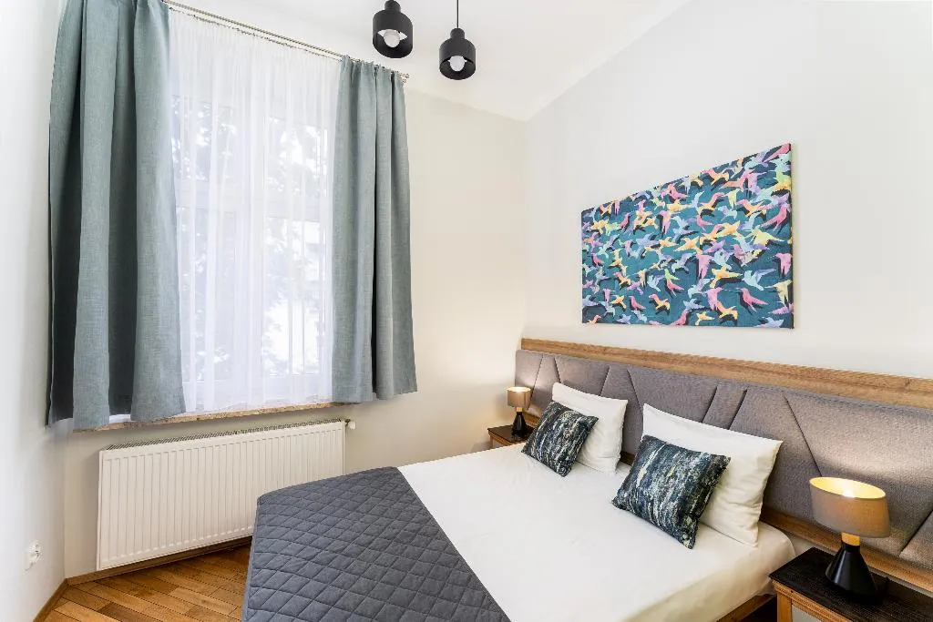 APARTMENT DELUXE THREE BEDROOM Room, 1898 Parkside Boutique Residence, Krakow