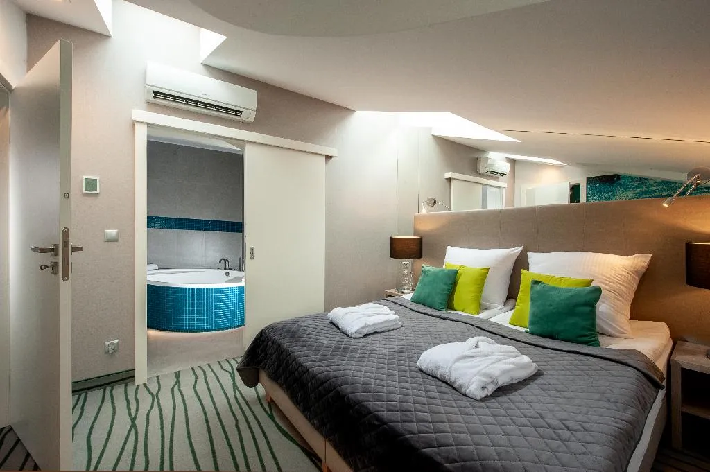 SUITE STANDARD Room, Plaza Boutique Hotel, Krakow