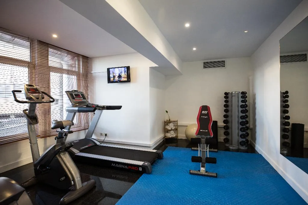 Sports and Entertainment, Legendary Porto Hotel, Porto
