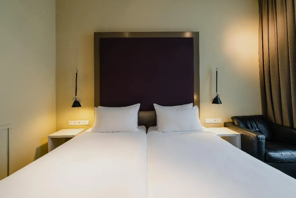 Double or Twin DELUXE Room, Hotel Roemer, Amsterdam