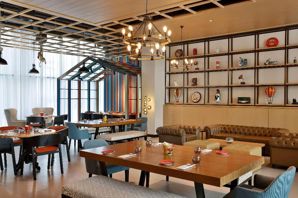 Restaurant, NH Collection Dubai The Palm, Dubai
