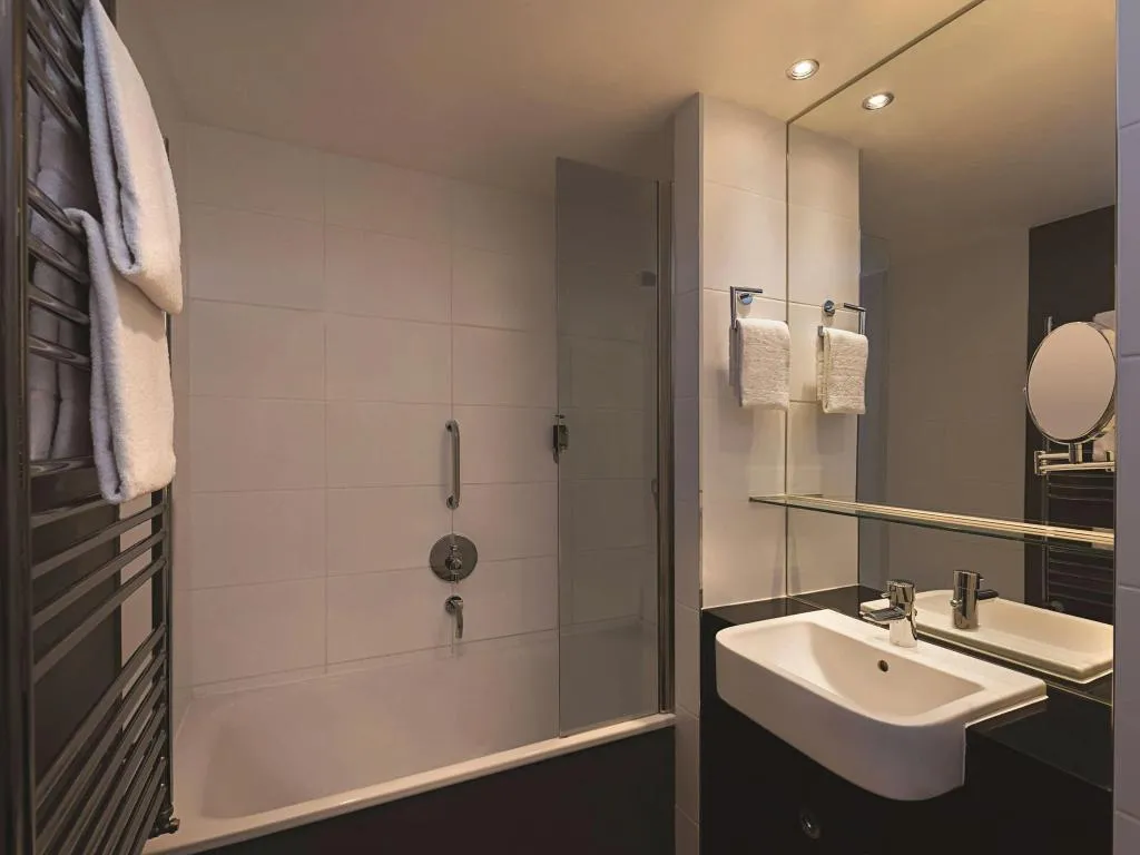 APARTMENT CAPACITY 7 THREE BEDROOMS Room, Adina Apartment Hotel Berlin Checkpoint Charlie, Berlin