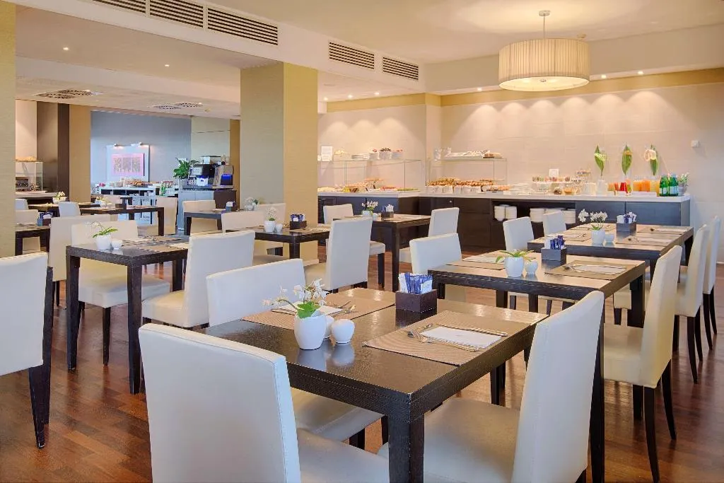 Restaurant, Savhotel Mantegna Padova, Venice