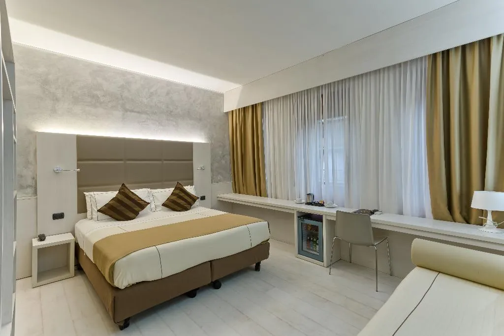 QUADRUPLE STANDARD Room, Agape Hotel AA Hotels, Milan