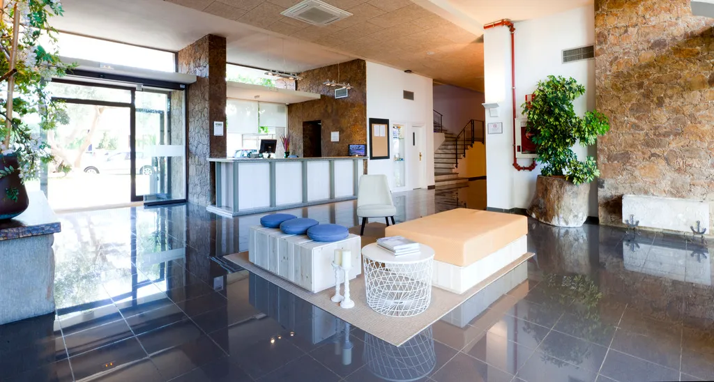 Lobby, Alga, Costa Brava