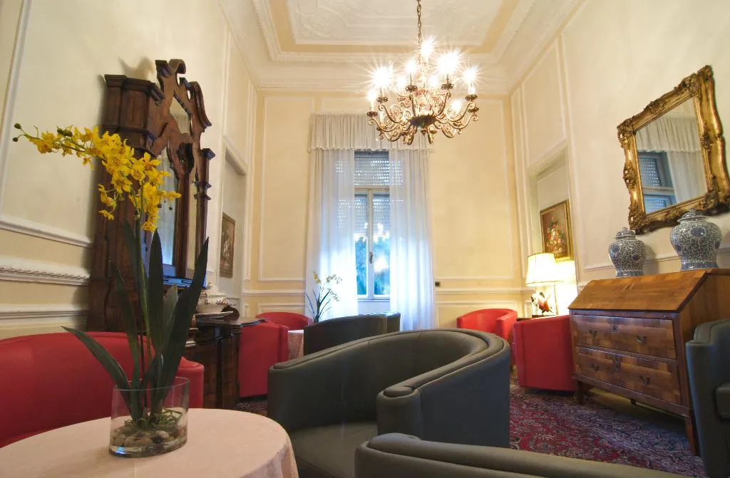 Lobby, Grand Hotel Liberty, Milan