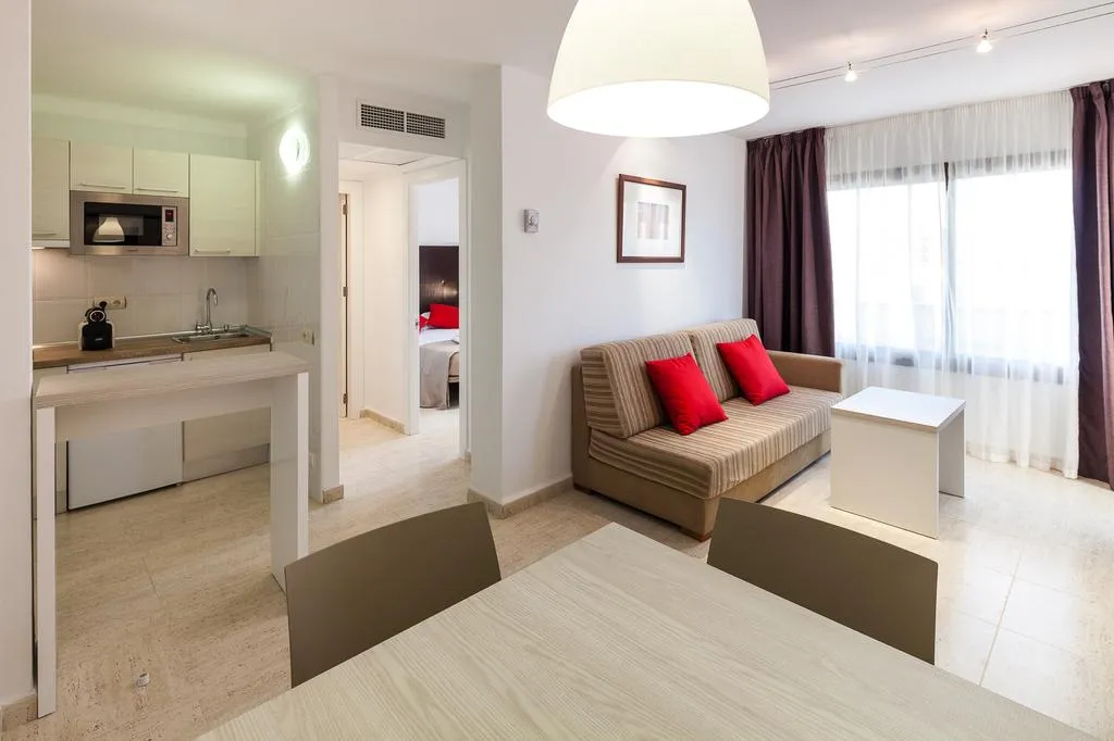 Room, Ibiza Heaven Apartments, Ibiza