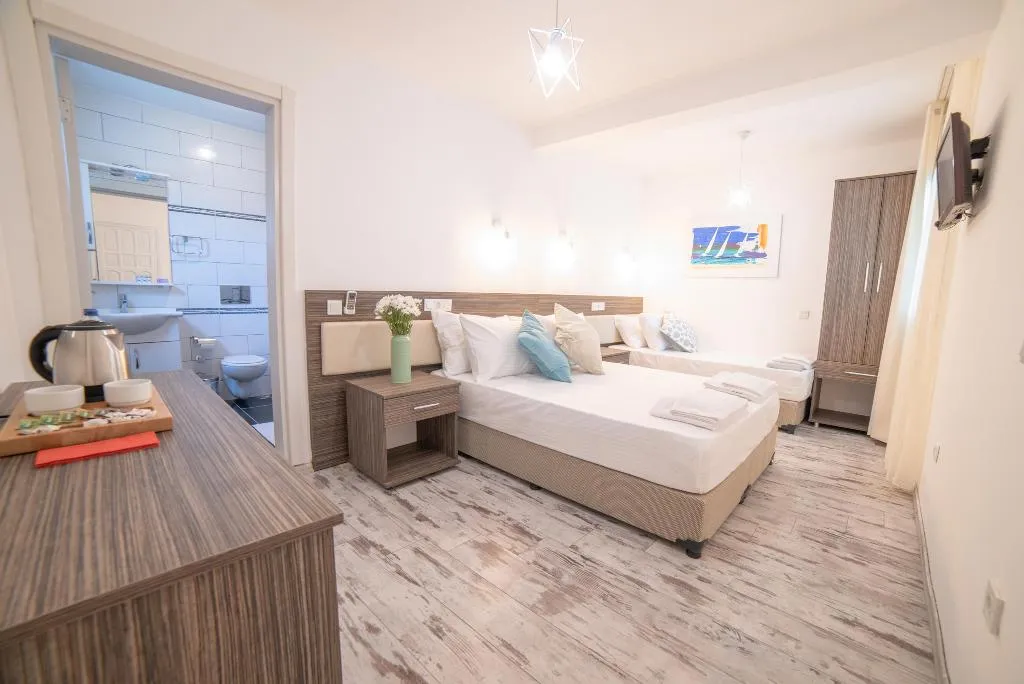 TRIPLE ONE BEDROOM ONE BATHROOM Room, Madda Hotel, Bodrum