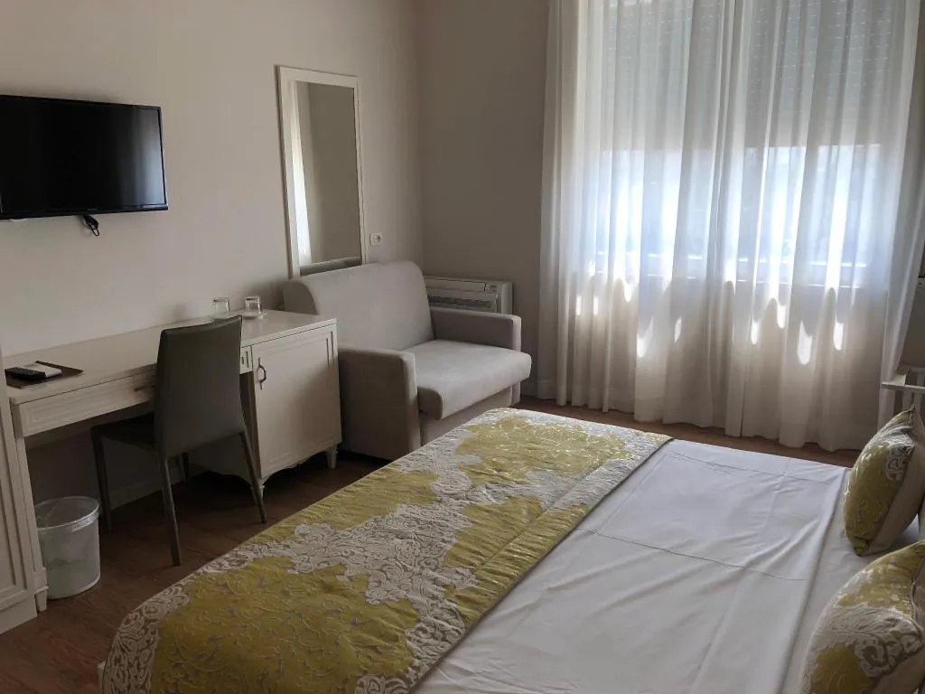 Room, Amfiteatri Boutique Hotel Durres, Durres