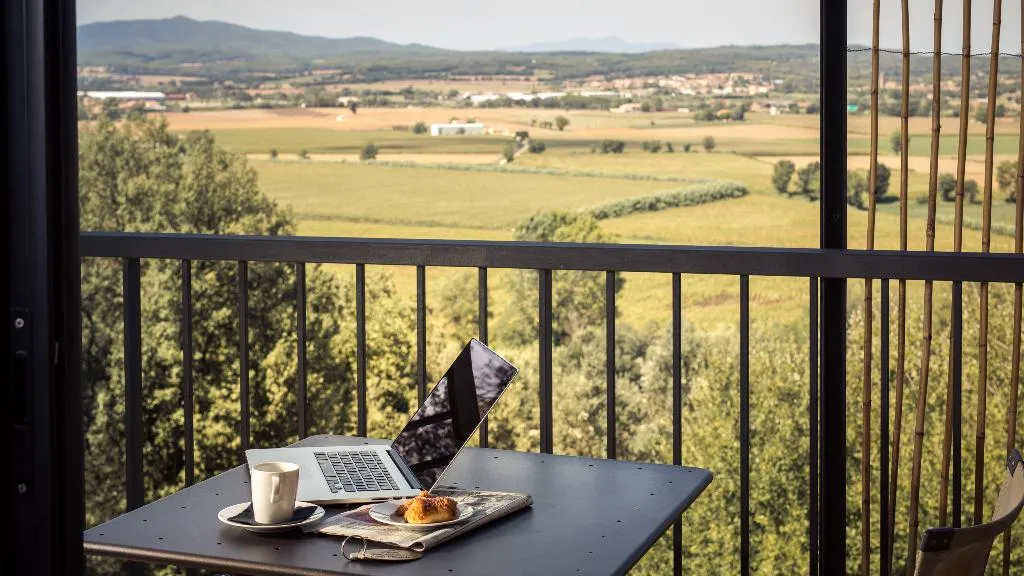 Double or Twin SUPERIOR GARDEN VIEW Room, Hotel Castell D'Emporda, Barcelona
