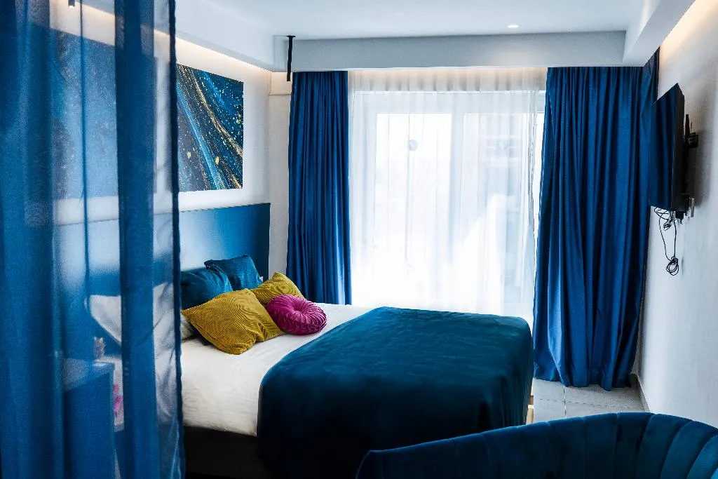 Double or Twin DELUXE Room, Flamingo Hotel Malta, Malta
