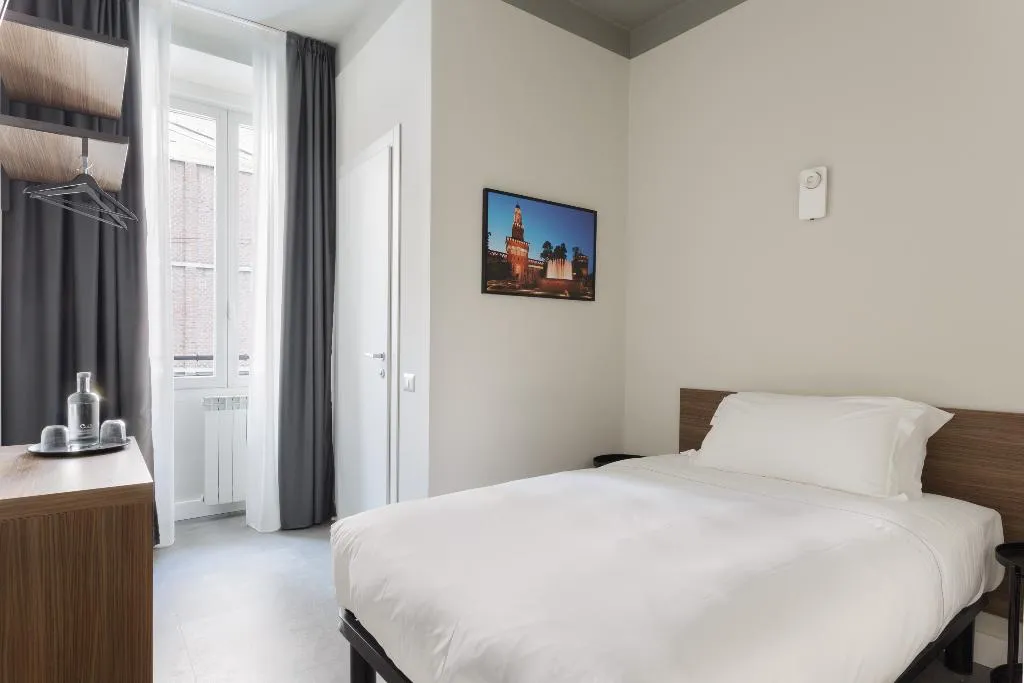 SINGLE CLASSIC Room, Hotel 22 Marzo, Milan
