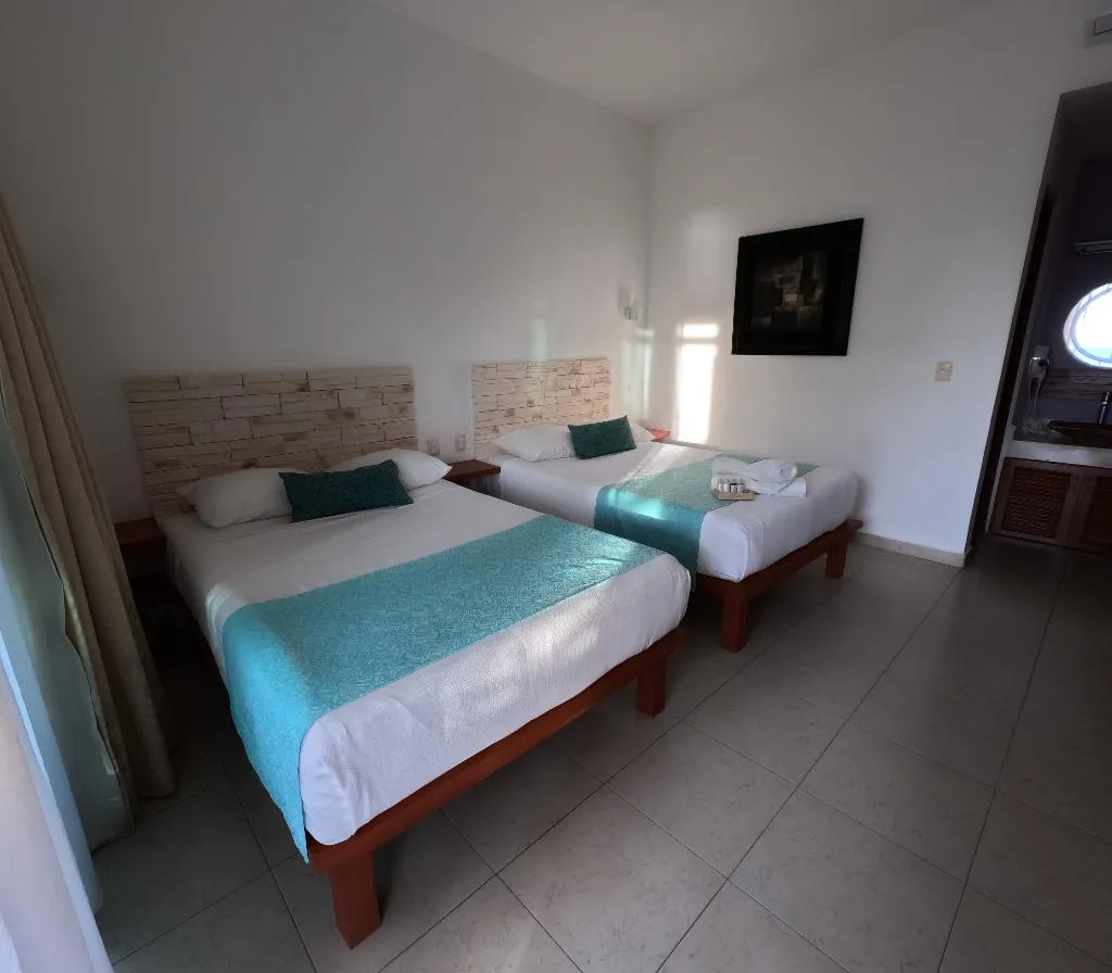 DOUBLE OCEAN FRONT Room, Casa Melissa, Playa Del Carmen