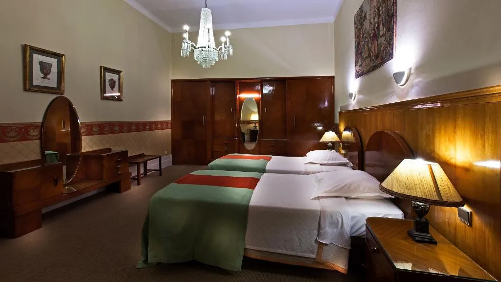 Double or Twin SUPERIOR Room, Palace Hotel Bussaco, Porto