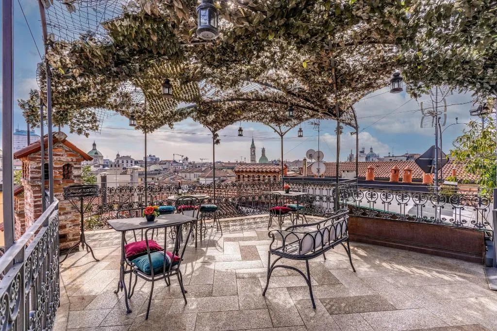 General view, Santa Marta Suites, Milan
