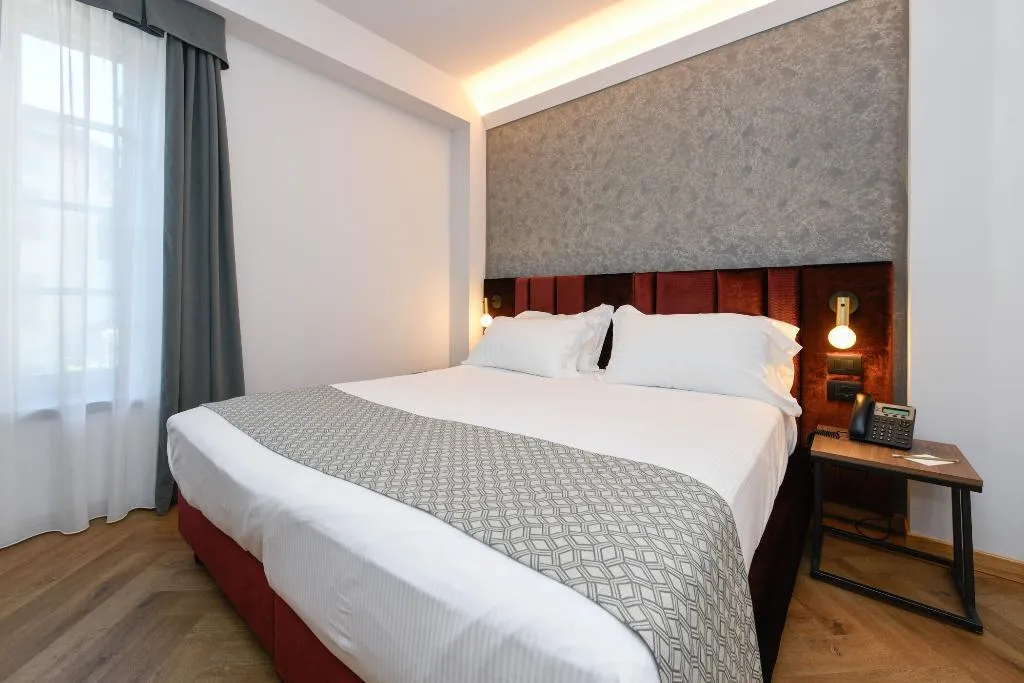 Double or Twin CLASSIC Room, Palazzo Santo Spirito, Milan