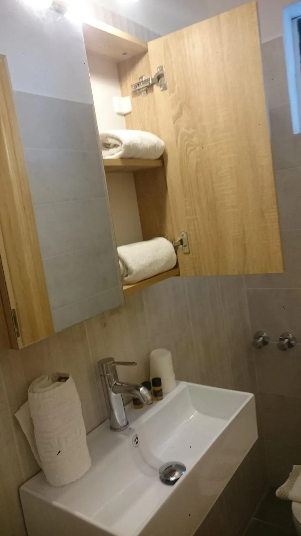 STUDIO STANDARD Room, Aronis Apartments, Corfu