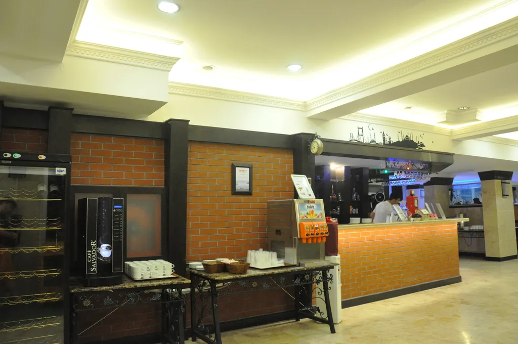 Bar, Camyuva Beach, Antalya