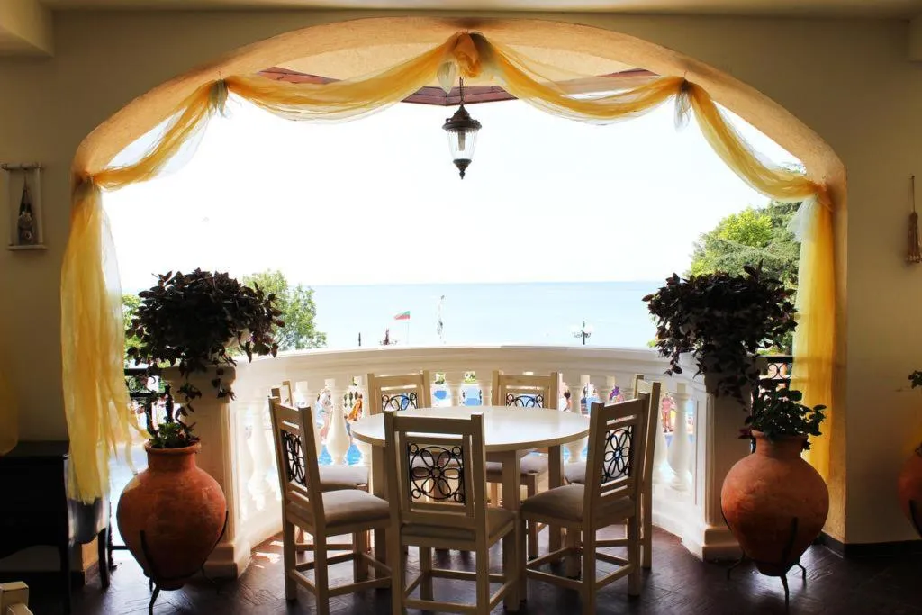 Terrace, Villas Elenite - All Inclusive, Bourgas