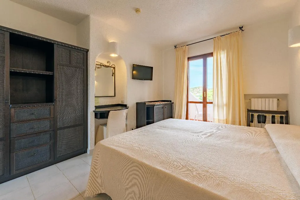 DOUBLE SIDE SEA VIEW Room, Punta Est, Olbia