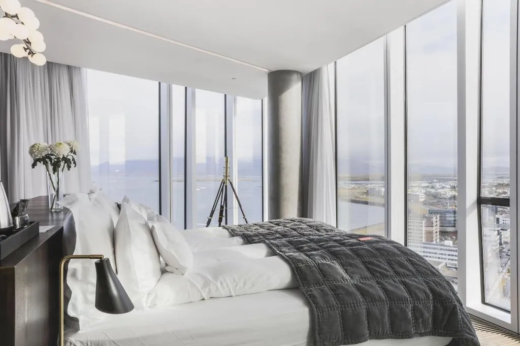 Room, Tower Suites Reykjavik, Reykjavik