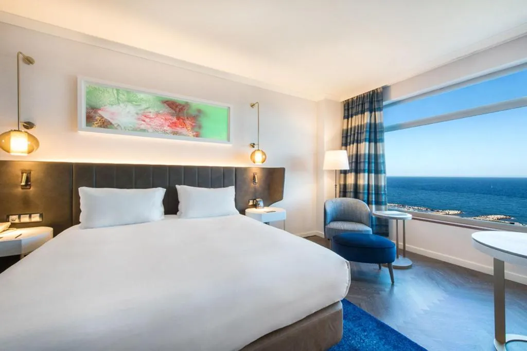 Room, Hilton Diagonal Mar Barcelona, Barcelona