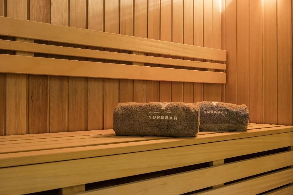 Sports and Entertainment, Yurbban Passage Hotel & Spa, Barcelona