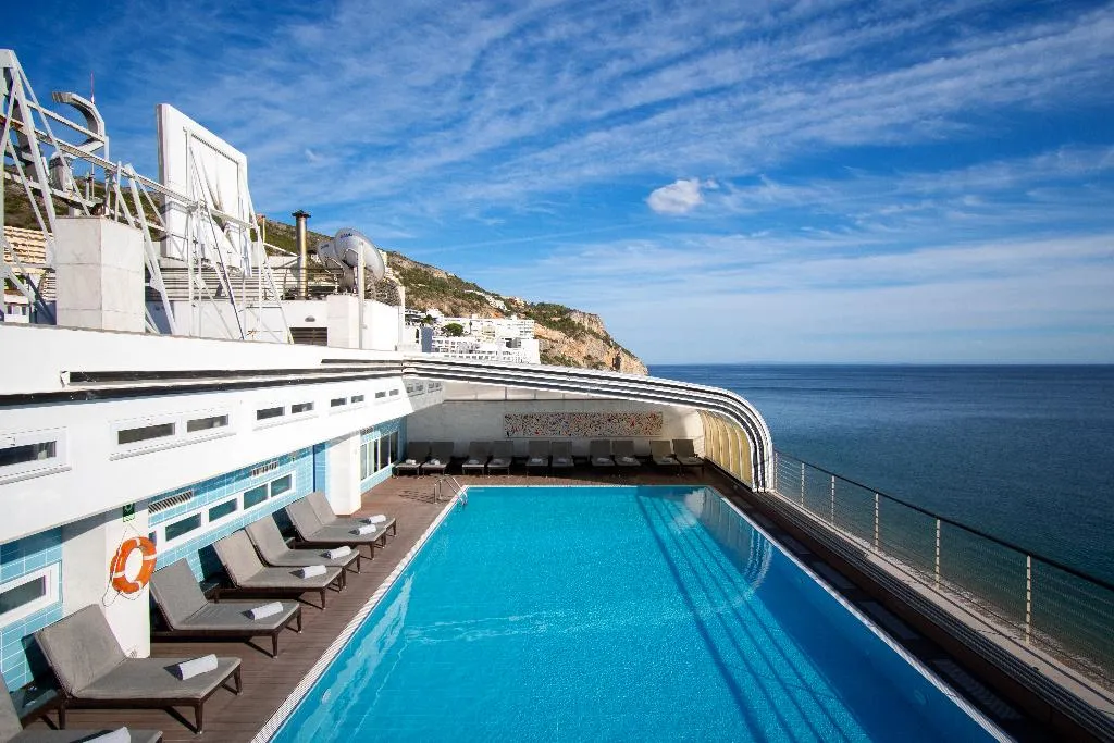 Pool, SANA Sesimbra, Lisbon