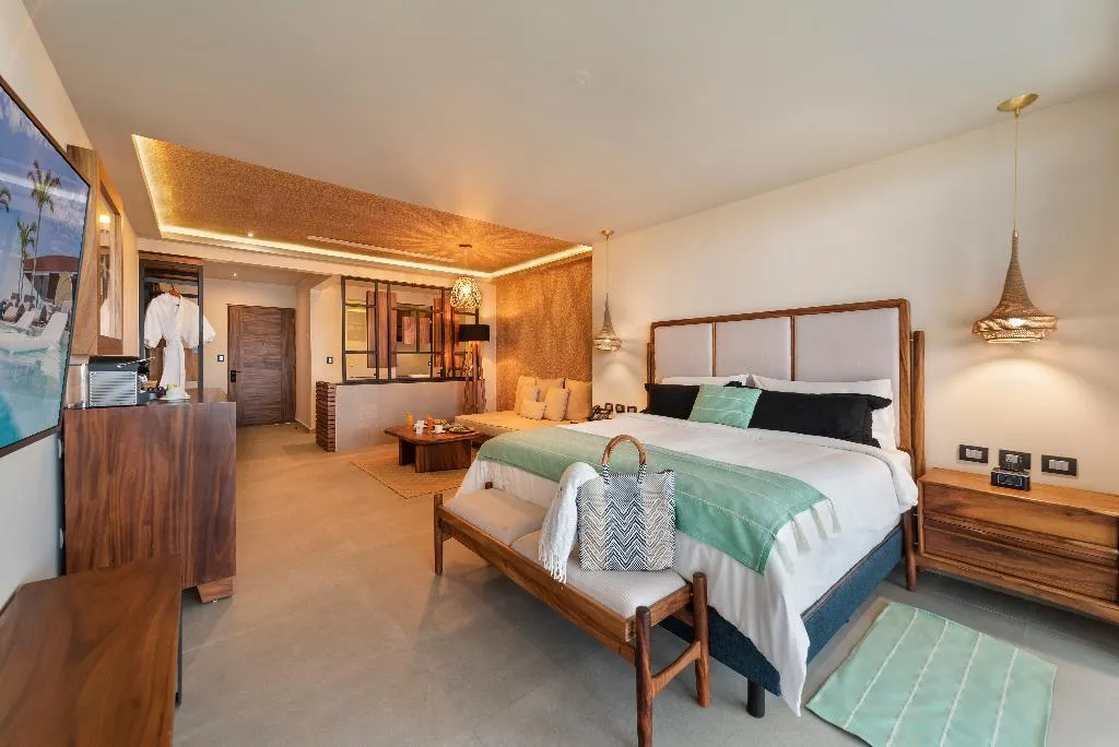 SUITE PREMIUM OCEAN FRONT Room, Mvngata Beach Hotel, Cancun Area