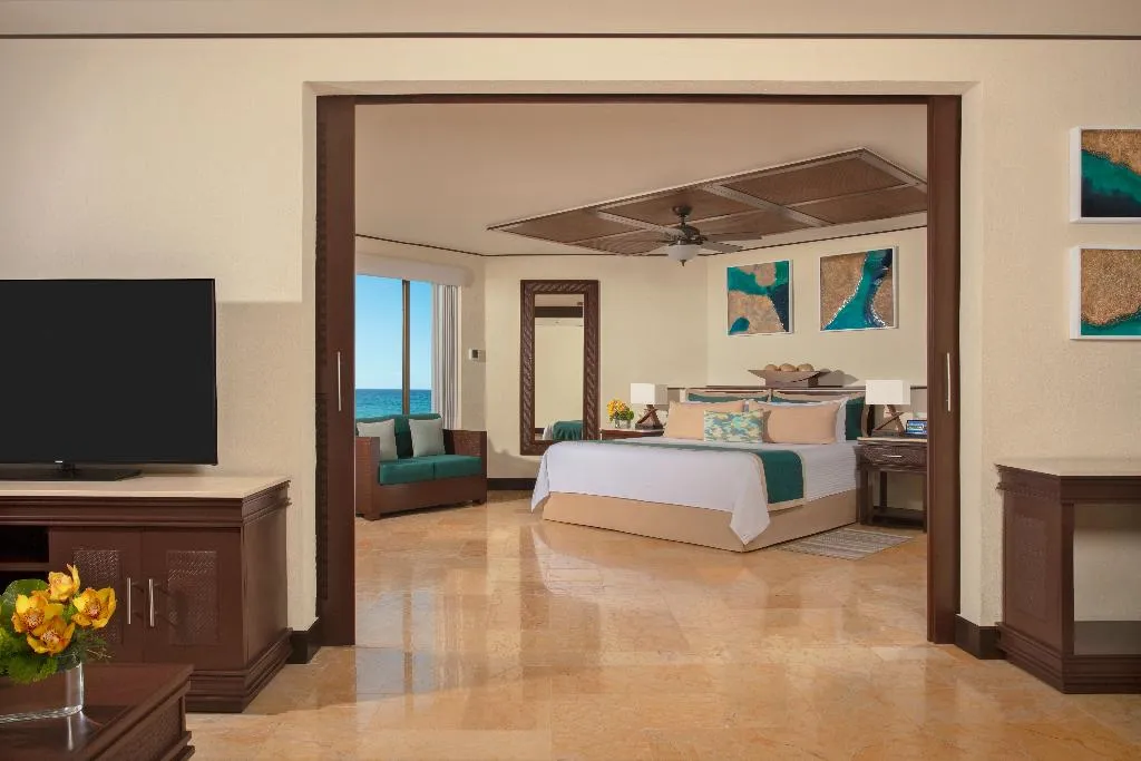 SUITE OCEAN FRONT Room, Dreams Riviera Cancun Resort and Spa, Cancun Area