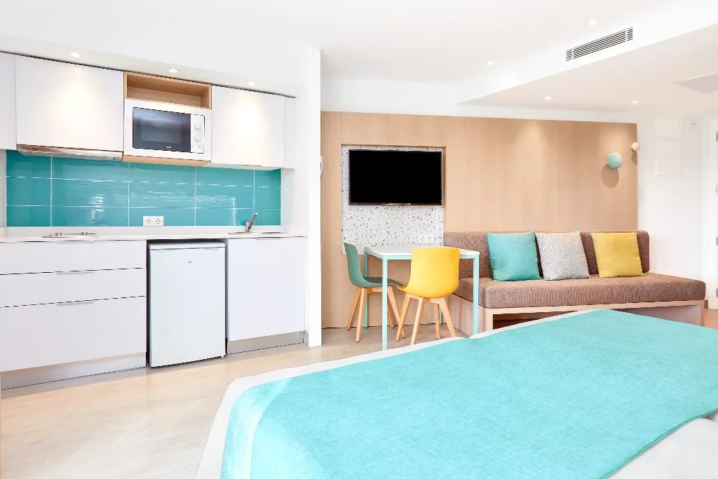 STUDIO STANDARD Room, Universal Aparthotel Elisa, Majorca