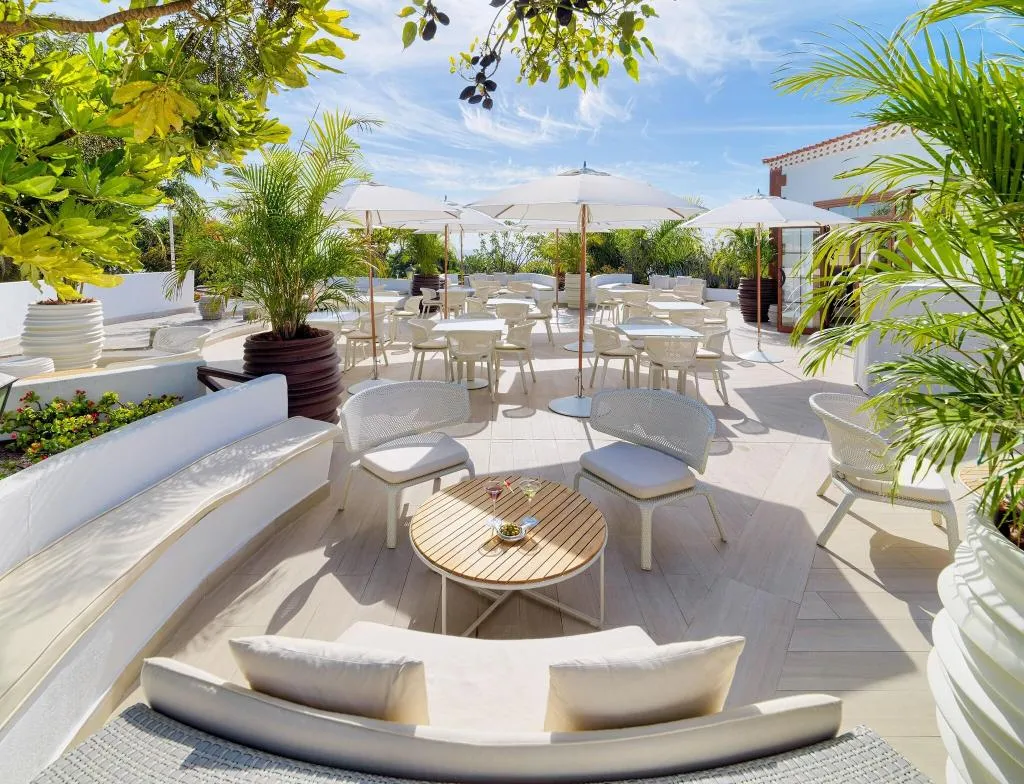 Terrace, Hotel Jardín Tecina, La Gomera