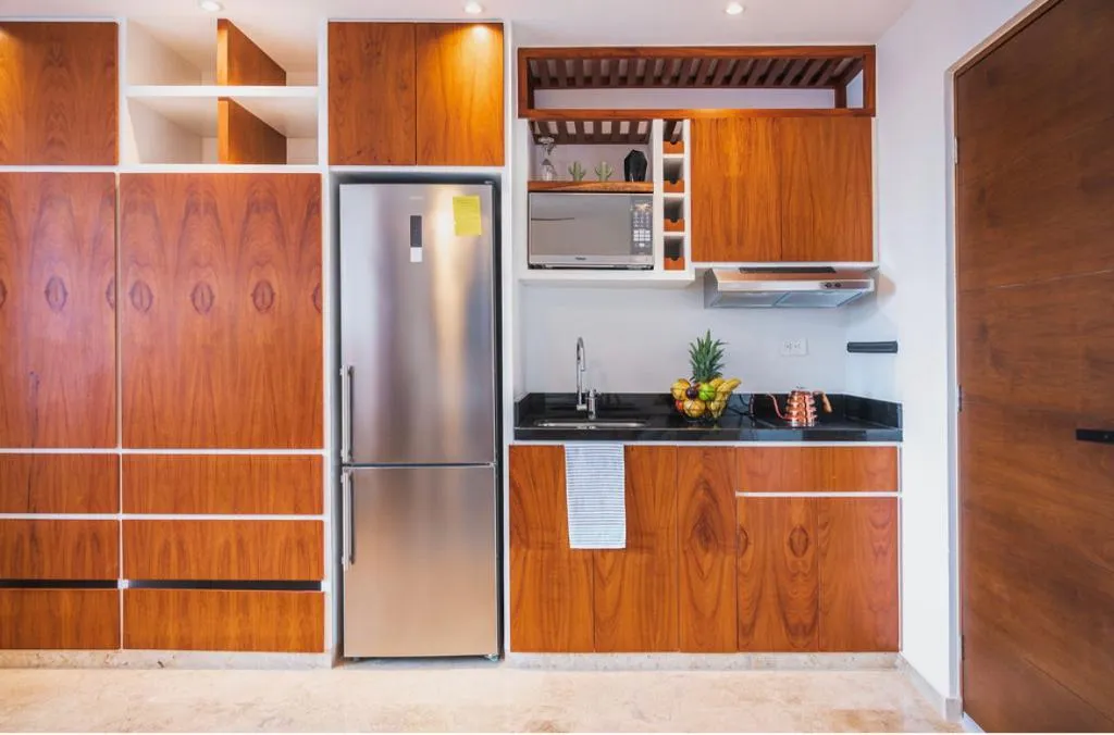 APARTMENT SUPERIOR WITH BALCONY Room, Emiliano 42 Condos Boutique, Playa Del Carmen