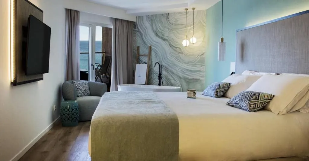 JUNIOR SUITE SEA VIEW Room, Suit d M correct code to use 3695, Costa Blanca