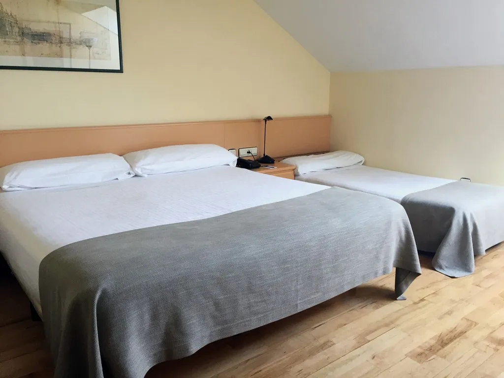 TRIPLE STANDARD Room, Hotel AR Parquesur, Madrid