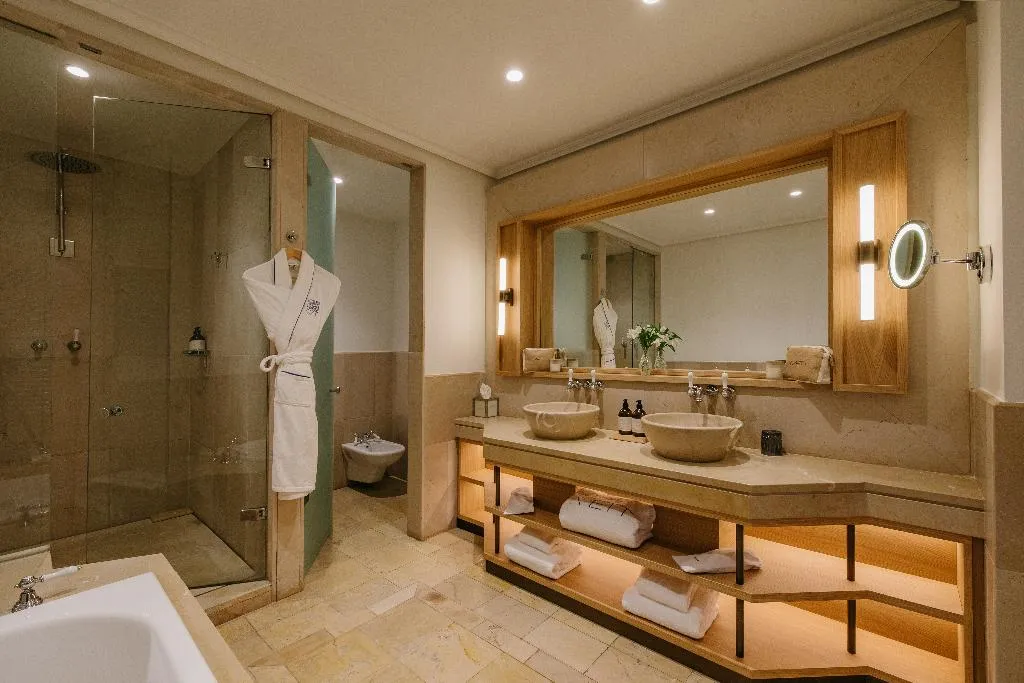JUNIOR SUITE STANDARD Room, METT Barcelona, Barcelona
