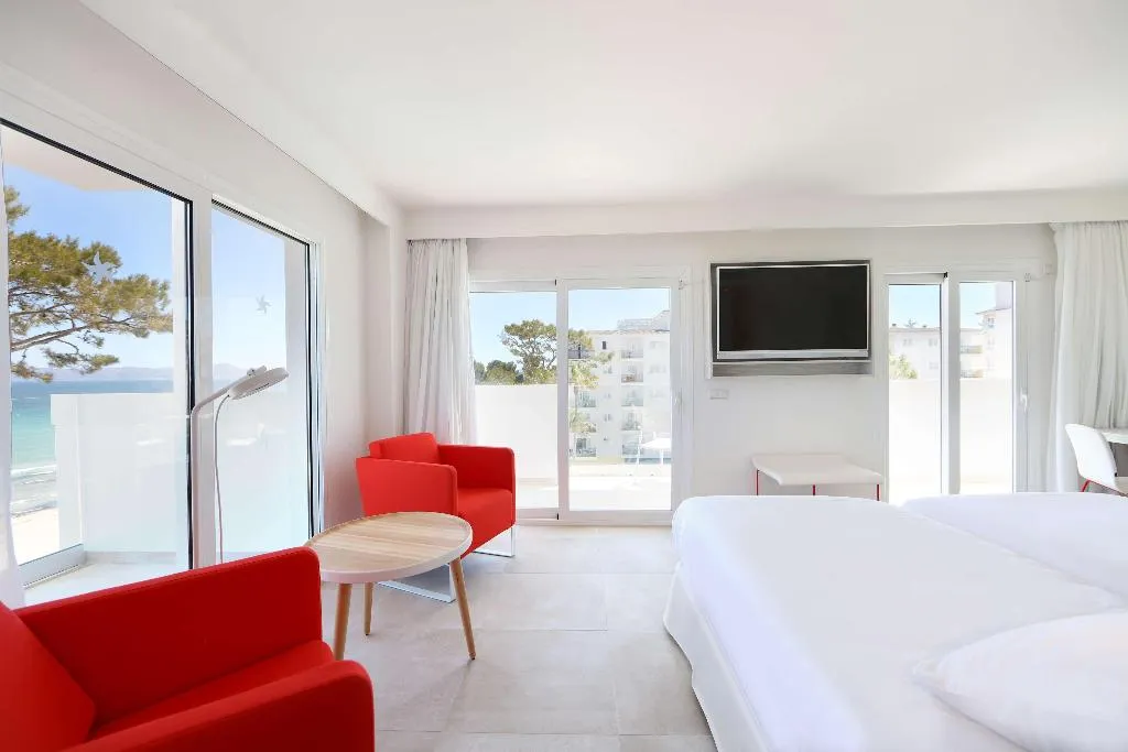 Room, Iberostar Waves Alcudia Park, Majorca