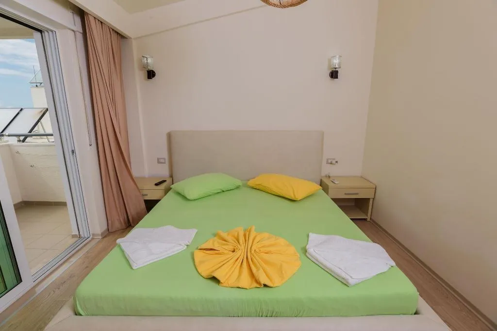 Room, Hotel Picasso, Kavaje