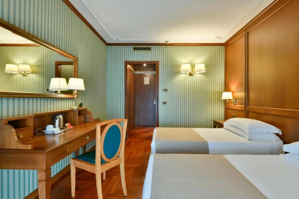 Double or Twin SUPERIOR Room, Best Western Hotel Ferrari, Naples