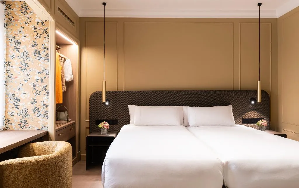 Double or Twin PREMIUM Room, El Avenida Palace, Barcelona