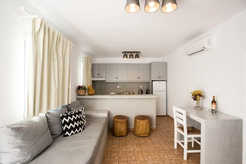 FAMILY ROOM TWO BEDROOMS Room, Aletro Cottage Houses, Mykonos