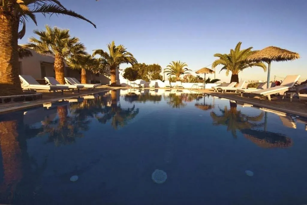 Sports and Entertainment, Alafouzos Studios, Santorini