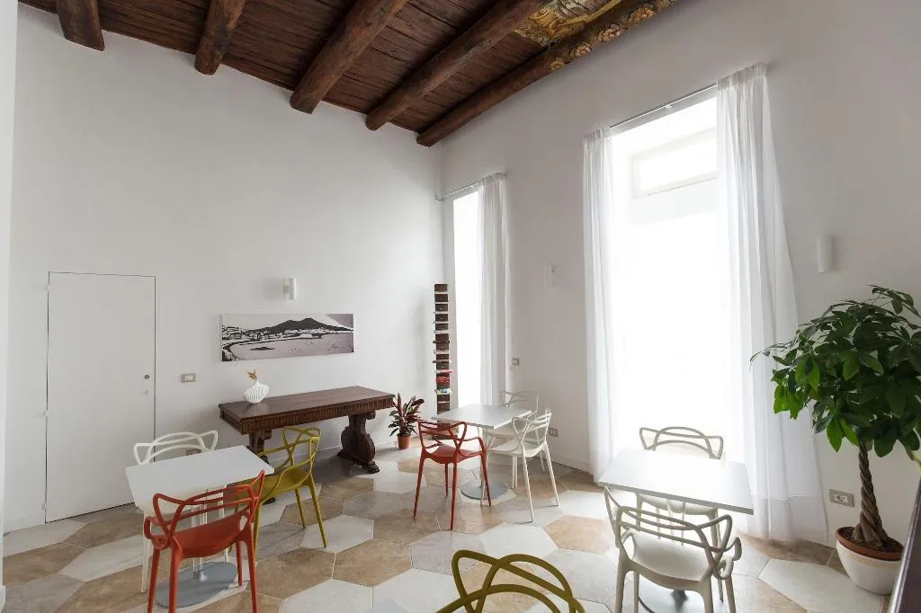 Restaurant, Savoy Riviera, Naples