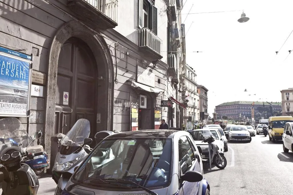 General view, Medinaples, Naples