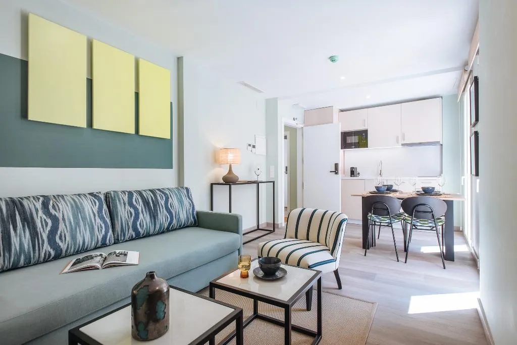 APARTMENT SUPERIOR Room, Sercotel Sevilla Guadalquivir Suites, Seville