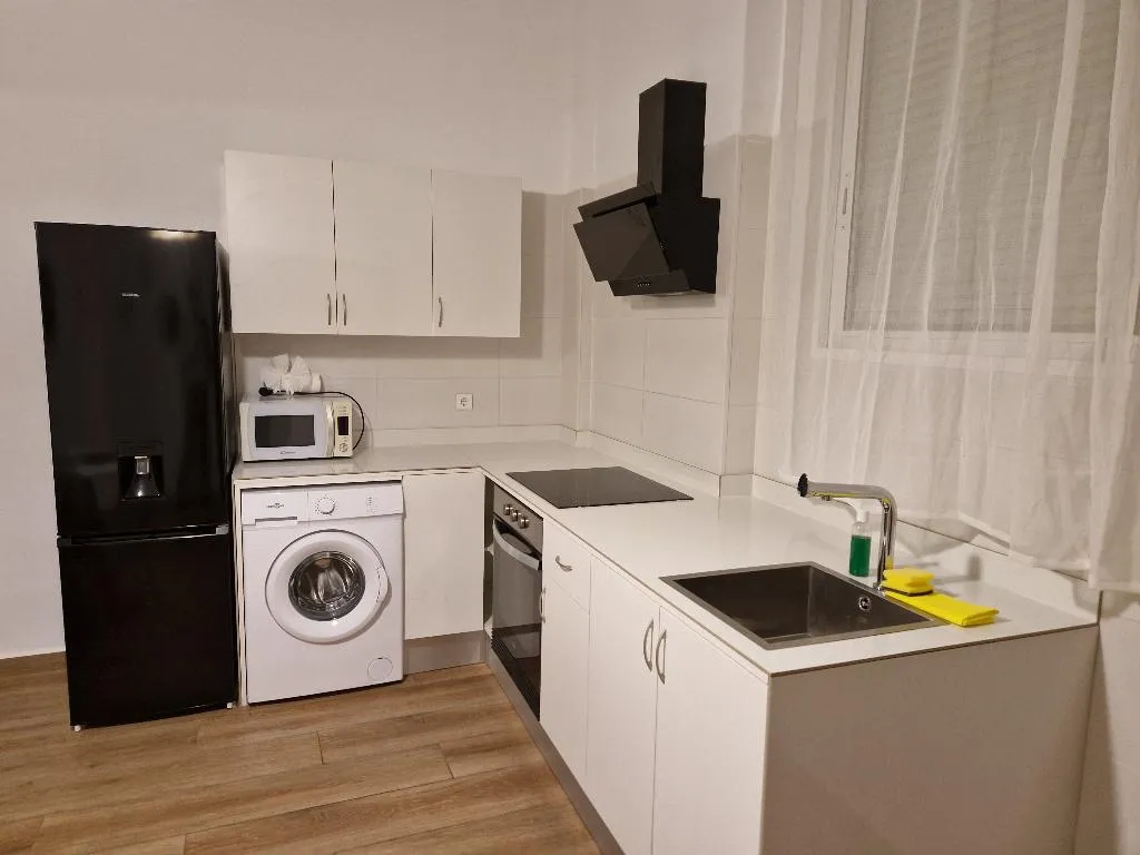 STUDIO ONE BEDROOM Room, Style Apartments Cabanyal Marina Beach, Valencia